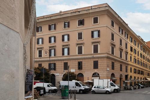 Salario Apartamento | Piazza Alessandria - FromHometoRome
