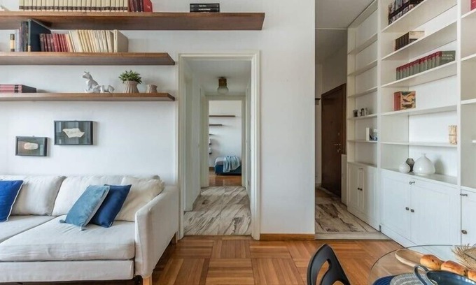 Porta Tenaglia Apartamento | Piazzale Biancamano 2 - Cozy and bright apartment with a wiew
