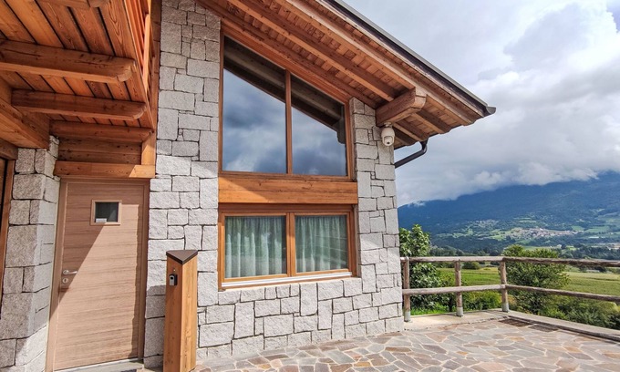 Bleggio Superiore Casa | Picchio Primavera by Interhome