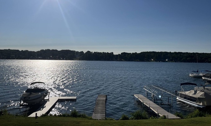 Perry Casa | Picturesque Lake Front townhome minutes from Letchworth State Park