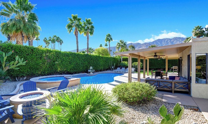 Araby Casa | Picturesque Palm Springs Homes in Los Compadres with Private Resort Style Backya