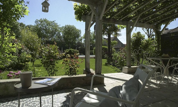 Les Ormes Casa | Pierre d'Argenson small charming gîte