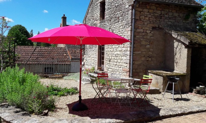 Mellecey Casa | Pierre et Marie - MELLECEY