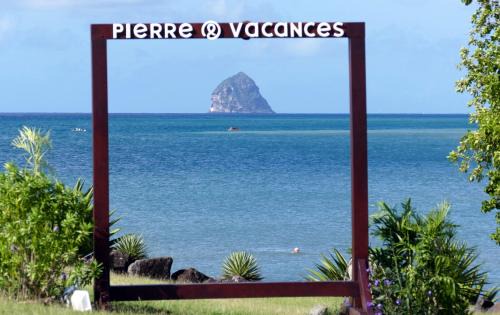 Gros Raisins Apartamento | PIERRE & VACANCES Antigua 03