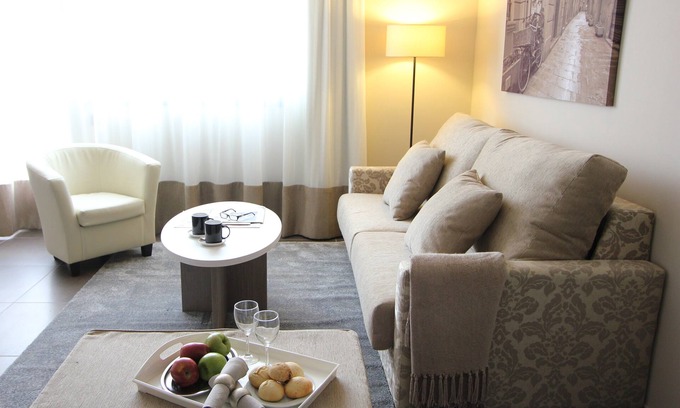 Sants-Badal Apartamento | Pierre & Vacances Barcelona Sants