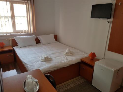 Fagaras Casa | Piete Targuri Si Oboare