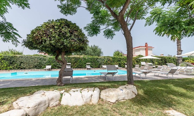 Municipio 1 Cama Y Desayuno | Pietramare Luxury suites