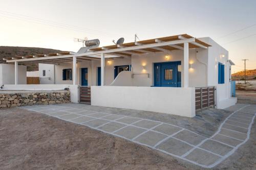 Kimolos Casa | Pigados Beach Studio Kimolos