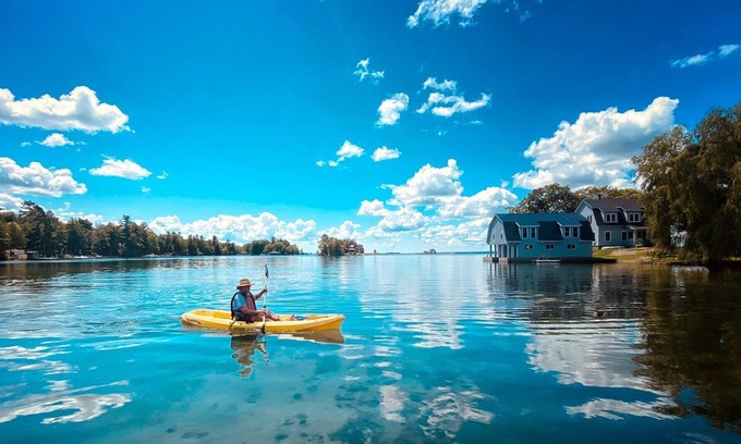 Brier Hill Casa | Pike Lodge - The Lodges at Oak Point, 1000 Islands - Right on the River!