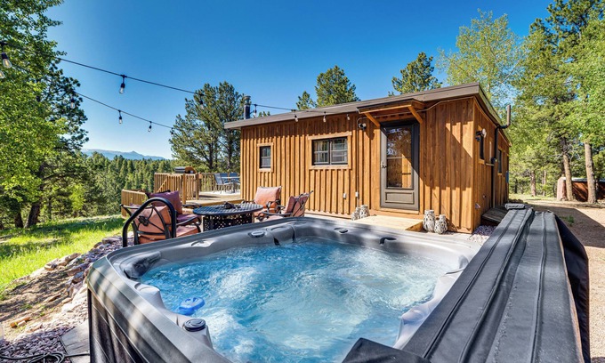 Divide Cabina | Pike National Forest Access: Secluded Divide Cabin
