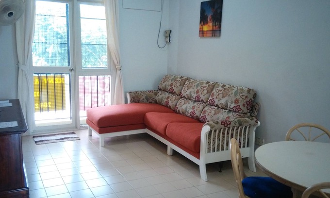 Batu Ferringhi Apartamento | Pinang Beach Apartment @ Bayu Emas
