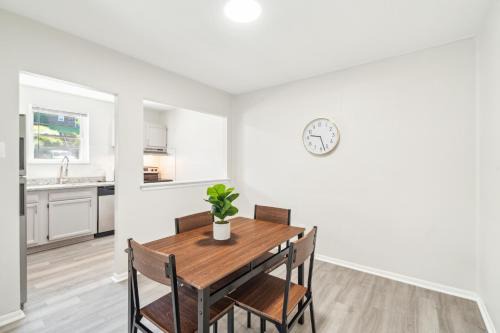 Newark Apartamento | Pine Brook 1218 I Cozy & Comfy I Free Parking