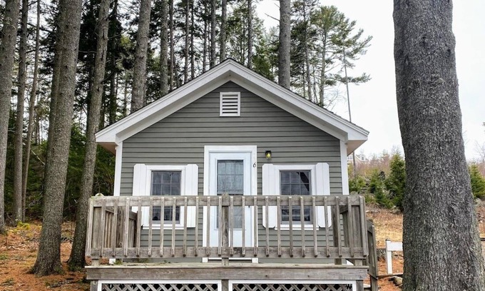 Lincolnville Cabaña | Pine Grove Cottages