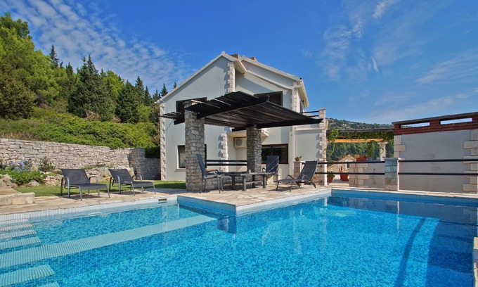 Korcula Villa | Pine Hill Villa, Korcula - Un refugio perfecto ...