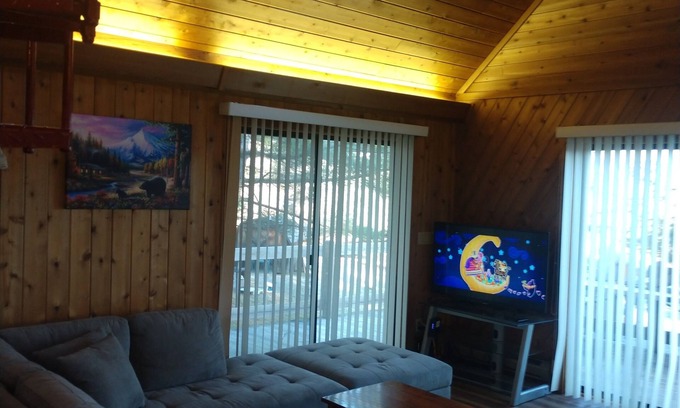 Gilboa Chalet De Esquí | Pine Tree Lane Chalet