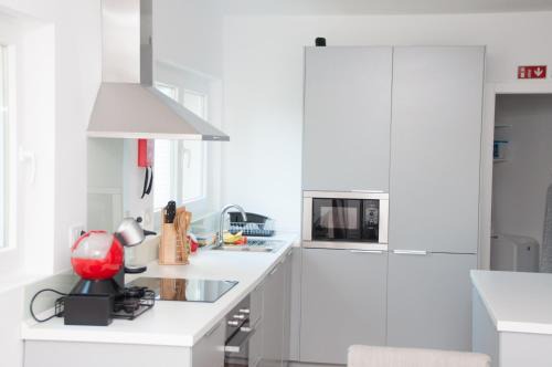 Cascais Apartamento | Pine Tree Villa