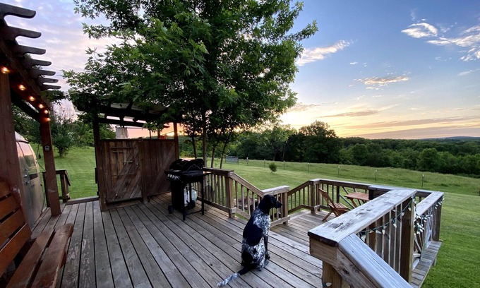 Boss Casa | Pine Valley en Dillard Mill - Airsteam con bañera exterior