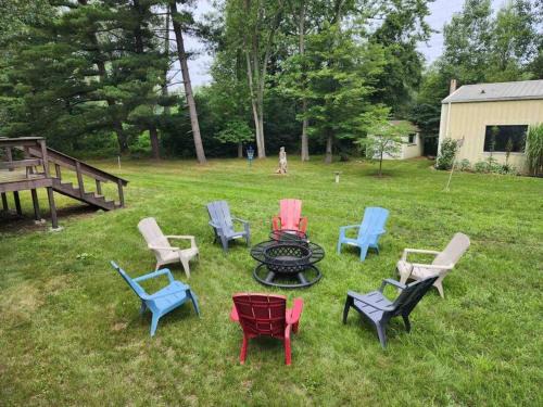 Town of Pines Casa | Pines Ranch, 1 Mile to the Beach w/Golden Tee Arcade