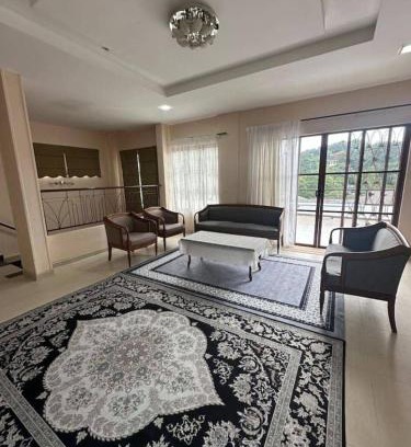 Kuala Lumpur Villa | Pinggir TTDI Damansara Homestay for big group up to 35 pax