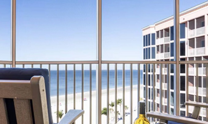 Fort Myers Beach Apartamento | Pink Shell Resort & Marina White Sand Villas 25% Off Resort Rates 2 BD unit