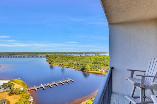 Sunnyside Casa | Pinnacle Port Penthouse 10