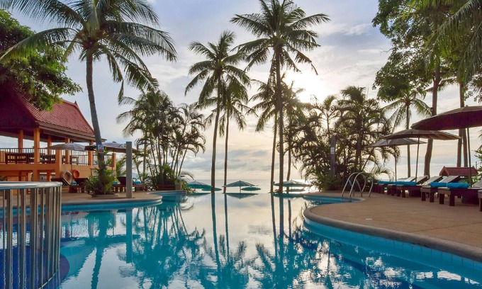 Mae Nam Hotel | Pinnacle Samui Resort SHA Plus