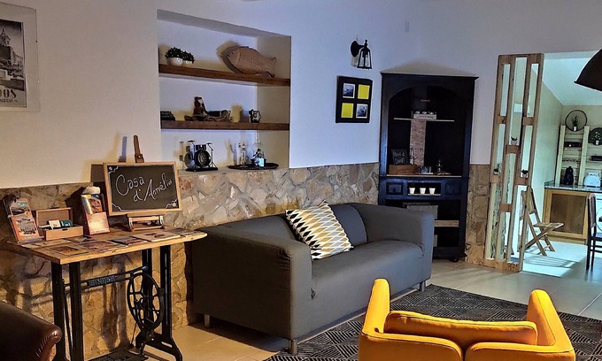 Casais do Rio Casa | Pinus Orange Villa, Wifi, Garden !New!