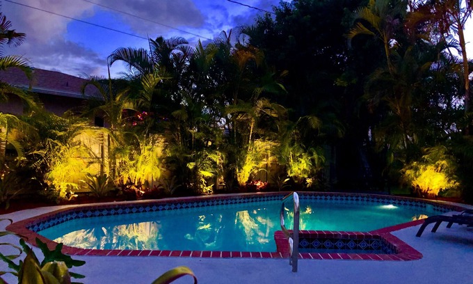 Dania Beach Casa | PIPER PALMS VILLA LE DA LA BIENVENIDA!