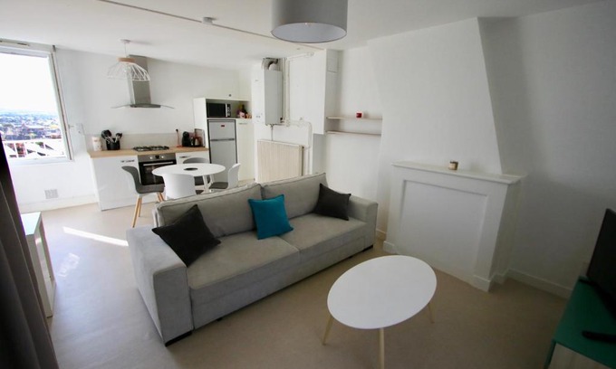 Ecartelee-Bonabry-Orieres-Paron Apartamento | Pipon