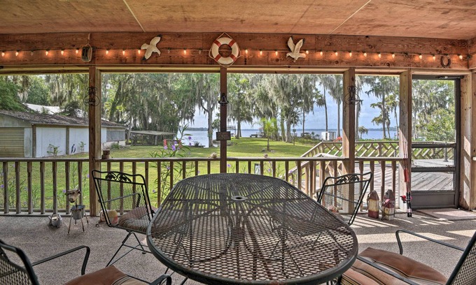 Welaka Casa | 'Pirate Cove' Home in Welaka: Dock & River Access!