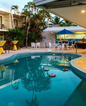 Marine Gardens Hotel | Pirate's Inn