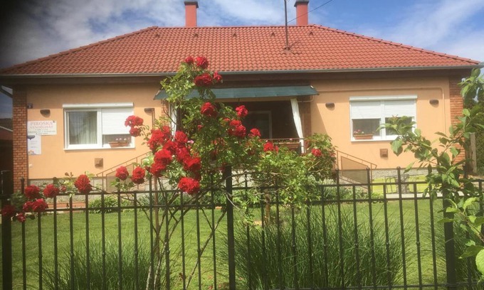 Sostogyogyfurdo Apartamento | Piroska Vendégház