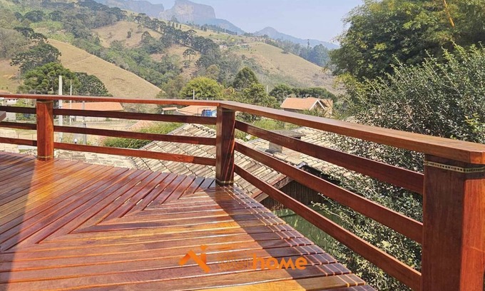 Sao Bento do Sapucai Casa | Piscina e vista incrível em São Bento do Sapucaí