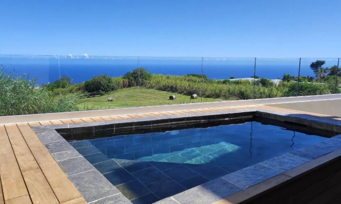 Les Avirons Apartamento | Piscine Chauffée et vue mer Imprenable