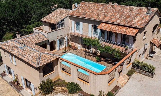 Evenos Casa | Piscine Chauffée Privée - Parc Régional Naturel St