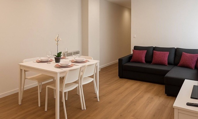 Romareda Apartamento | PISO CENTRICO 4 HABITACIONES