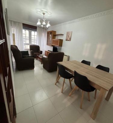 Dean Pequeno Apartamento | Piso en Ribeira centro by Cristian&Tamara "alquileres"