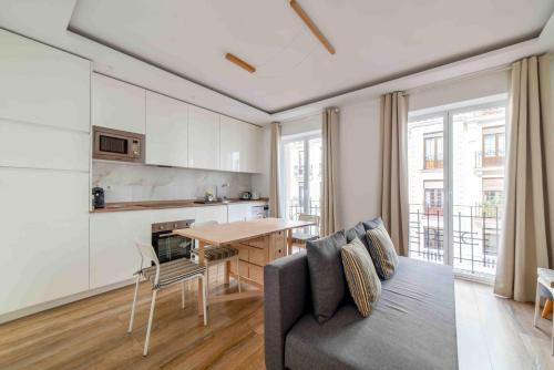Goya Apartamento | Piso luminoso en Barrio de Salamanca 2 hab 2 baño