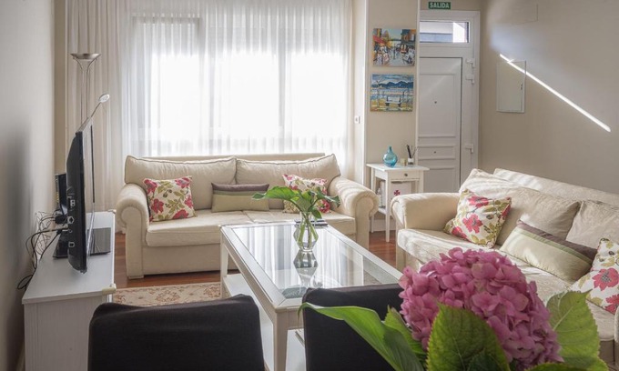 Mundaka Apartamento | Piso nuevo y espacioso en el centro de Mundaka