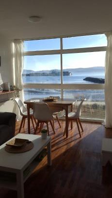 Cariño Apartamento | Piso primera línea de playa y vistas al mar en Cariño