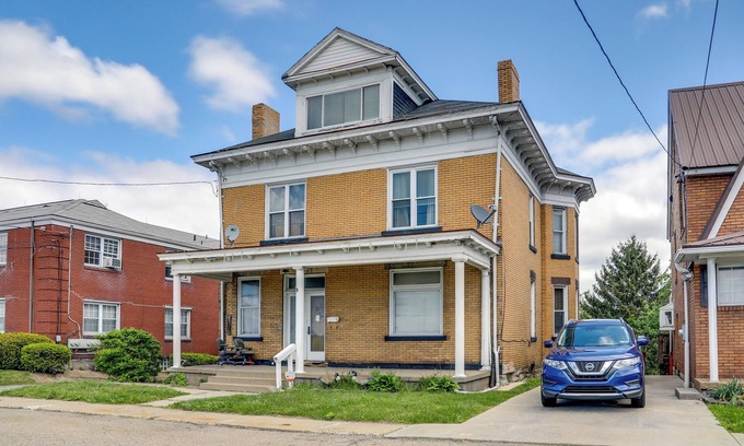Ross Township Apartamento | Expansivo Pittsburgh Apt - ¡11 minutos al centro!