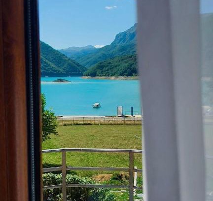 Pluzine Apartamento | Piva lake