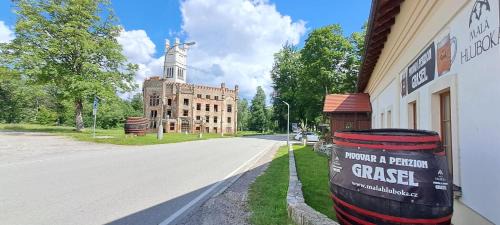 Cesky Rudolec Apartamento | Pivovar a Penzion GRASEL