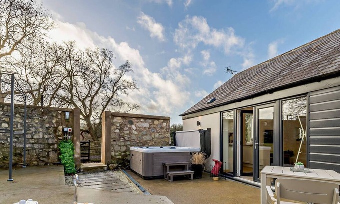 Nannerch Casa | Piw Gwyn Cottage in the beautiful Mold