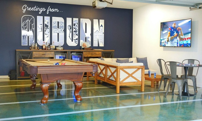 Auburn Casa | Plainsman Retreat- 4 min to AU, Gameroom, FirePit+