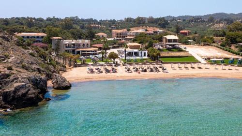Vasilikos Complejo | Plaka Beach Resort