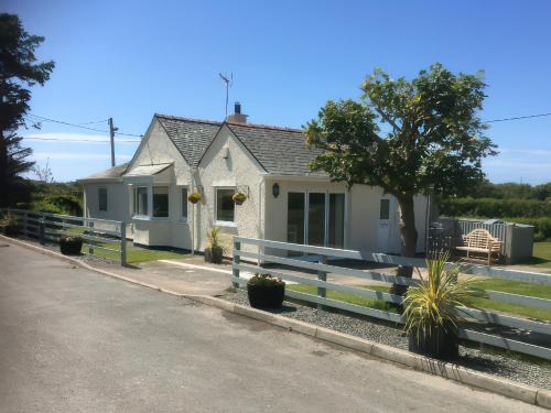 Ty Croes Casa | Plas Lodge