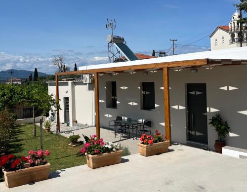 Pylos-Nestoras Apartamento | Platanos House - Akritochori Foinikountas