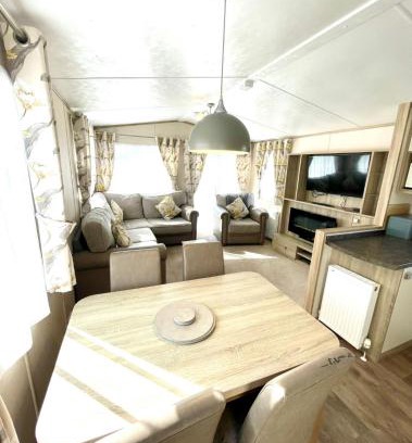 Aberystwyth Casa | Platinium Standard Luxury and Modern Static Caravan at Clarach Bay