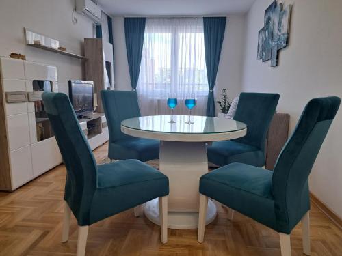 Vozdovac Apartamento | Plavi Paun Apartman